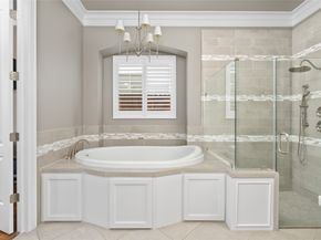 1631 Du Barry Lane, Houston TX 77018
