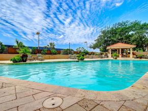3525 Sage Road 917, Houston TX 77056