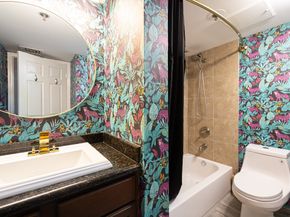 3525 Sage Road 917, Houston TX 77056