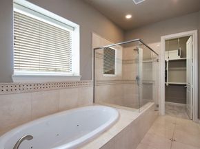 9948 Woodwind Lane N, Houston TX 77025