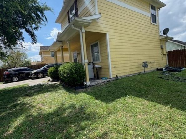 9335 Lomax Street, Houston TX 77093
