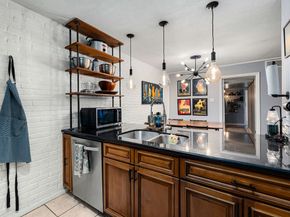 2615 Marilee Lane 2, Houston TX 77057