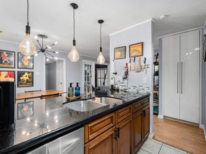 2615 Marilee Lane 2, Houston TX 77057