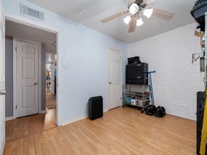 2615 Marilee Lane 2, Houston TX 77057