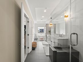 118 Reinerman Street, Houston TX 77007
