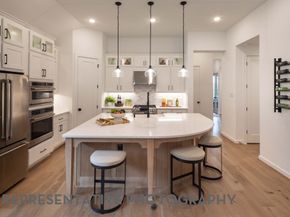 17915 Oakwood Stream Drive, Webster TX 77598