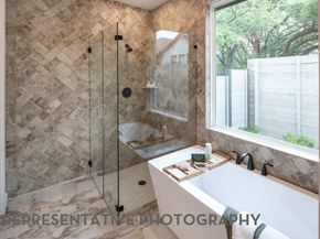 17915 Oakwood Stream Drive, Webster TX 77598