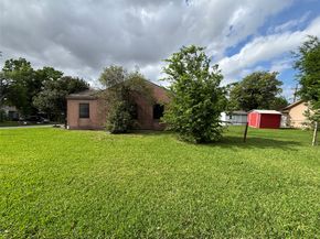 1419 Silverdale Street, Houston TX 77029