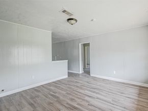 5315 Bellfort Court, Houston TX 77033