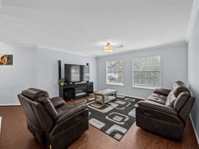 4219 Glenchase Lane, Houston TX 77014