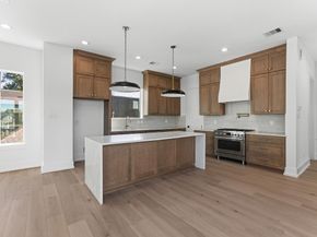 1104 Gibbs Street, Houston TX 77009