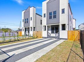 4805 Paula Street, Houston TX 77033