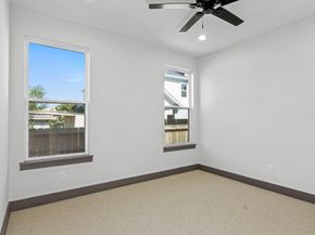 4805 Paula Street, Houston TX 77033