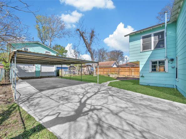 7115 Roswell Street, Houston TX 77022