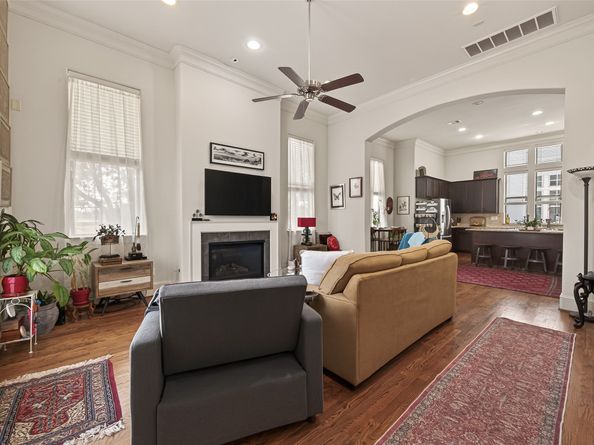 3217 Maxroy Street, Houston TX 77008