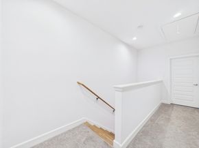 2711 Clinton Drive, Houston TX 77020