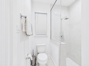 2711 Clinton Drive, Houston TX 77020