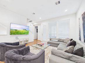 2711 Clinton Drive, Houston TX 77020