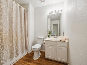 4710 Meadowthorn Court, Friendswood TX 77546