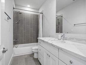 2727 Maxroy Street, Houston TX 77007