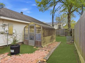 16310 Craighurst Drive, Houston TX 77059