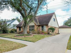 2407 Sugar Mill Drive, Sugar Land TX 77479