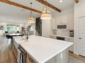 2532 Ohsfeldt Street, Houston TX 77008