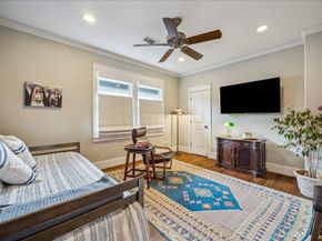 1822 Cortlandt Street, Houston TX 77008