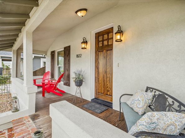 1822 Cortlandt Street, Houston TX 77008