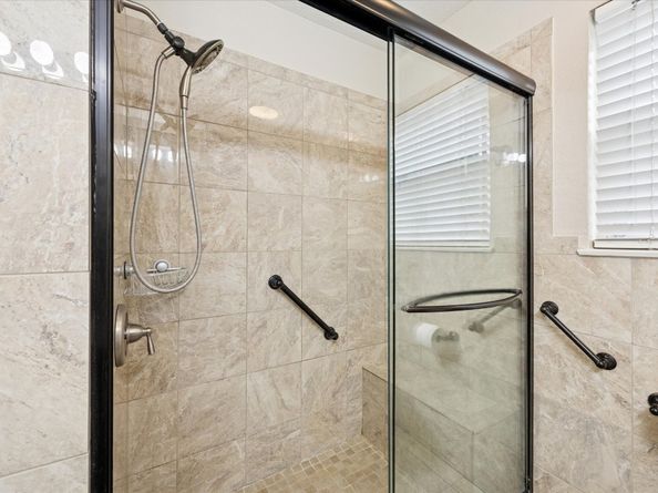 4629 Valerie, Bellaire TX 77401