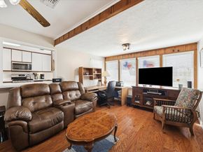 4629 Valerie, Bellaire TX 77401