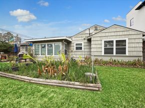 4629 Valerie, Bellaire TX 77401