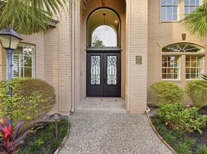 27 Pleasure Cove Drive, The Woodlands TX 77381