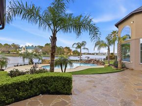 27 Pleasure Cove Drive, The Woodlands TX 77381