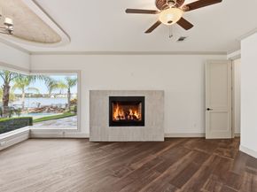 27 Pleasure Cove Drive, The Woodlands TX 77381