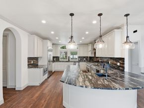 27 Pleasure Cove Drive, The Woodlands TX 77381