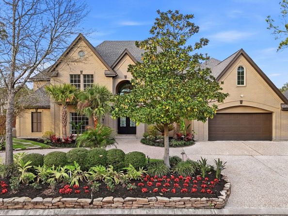 27 Pleasure Cove Drive, The Woodlands TX 77381