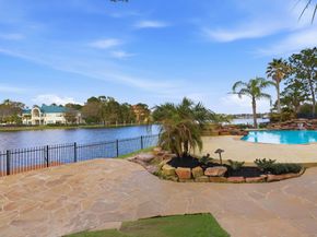 27 Pleasure Cove Drive, The Woodlands TX 77381