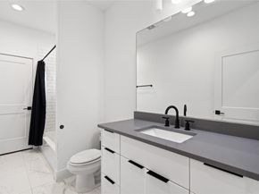 2404 Hadley Street C, Houston TX 77003