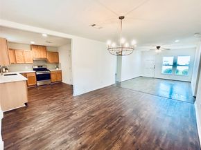 701 Malone Street, Tomball TX 77375