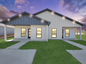 9826 Nedwald Street, Houston TX 77029