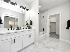 9826 Nedwald Street, Houston TX 77029