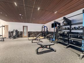 1711 Allen Parkway 1903, Houston TX 77019