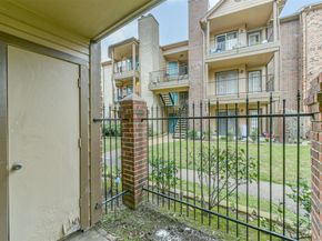 2121 Hepburn Street 612, Houston TX 77054