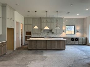 9630 Panola Way, Houston TX 77055