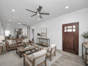 127 Amundsen Street, Houston TX 77009