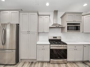 127 Amundsen Street, Houston TX 77009