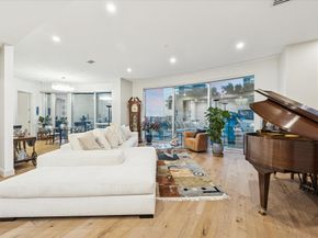 1600 Post Oak Boulevard 802, Houston TX 77056