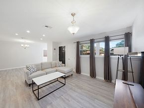 614 Gilpin Street, Houston TX 77034