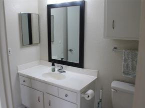 1516 Bay Area Boulevard P2, Houston TX 77058